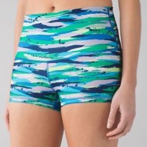 COPY - lululemon Boogie Short Roll Down